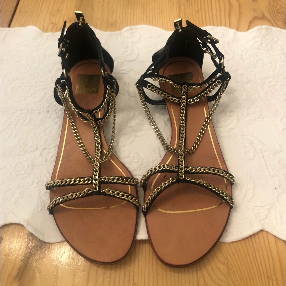Dolce Vita sandals size 8 black leather with gold chain excellent condition